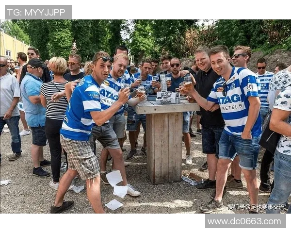 美职足焦点战温哥华白帽迎战西雅图海湾人争夺季后赛席位